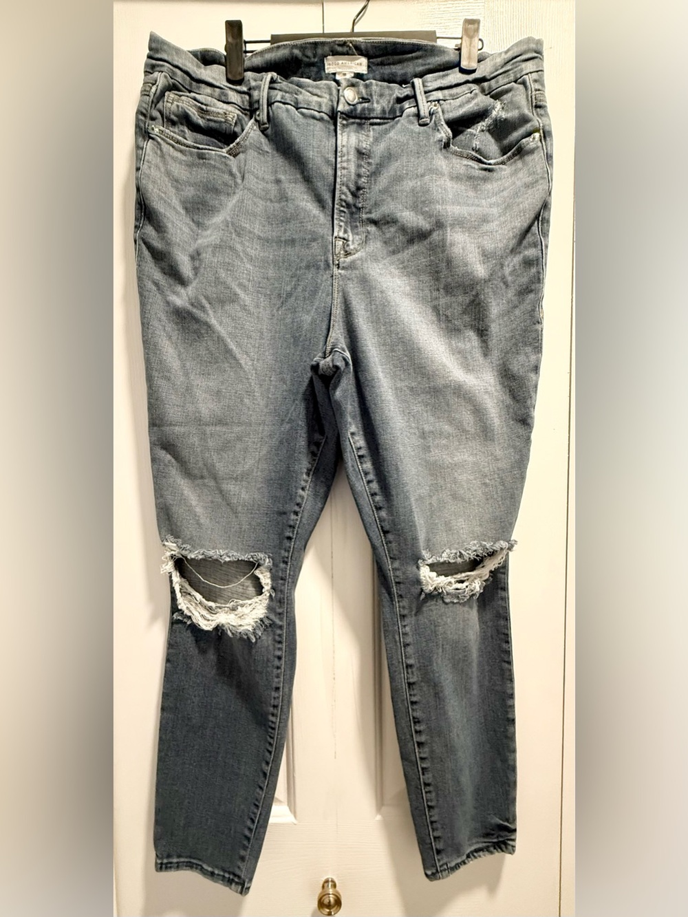 Good American Ripped Skinny Jeans